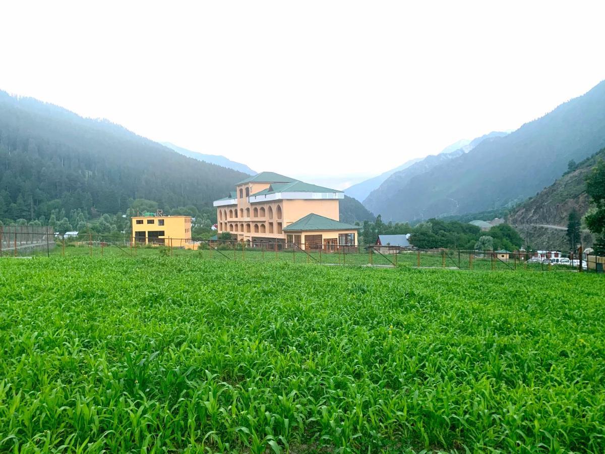 The Sultan Resort Kulan Екстер'єр фото
